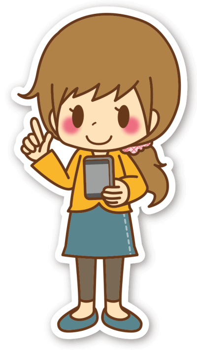 立ってスマホを見る女性