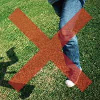 ジャンプは当然NG