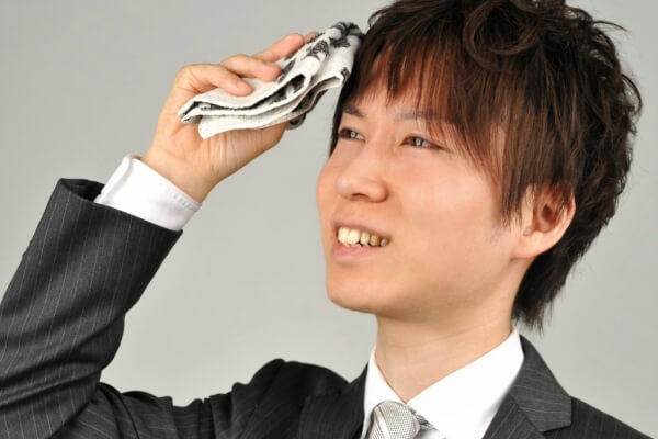 汗はこまめに拭き取って