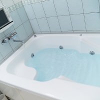 バスタブに数滴