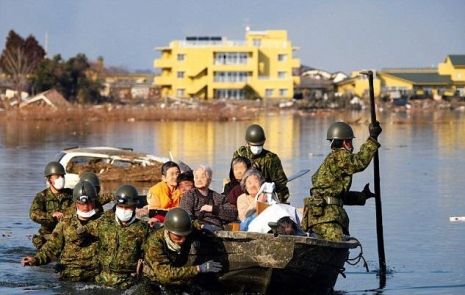 被災地での救助活動