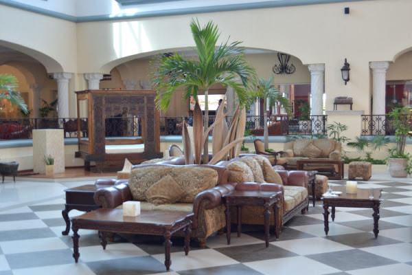 ホテルのロビー