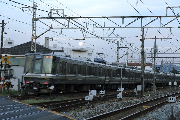 JR西日本新快速